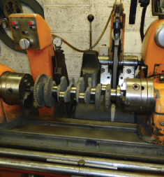 Crankshaft-grinder